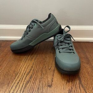 Adidas Five Ten Freerider Pro Canvas Mountain Biking Shoe, women’s 6.5/7